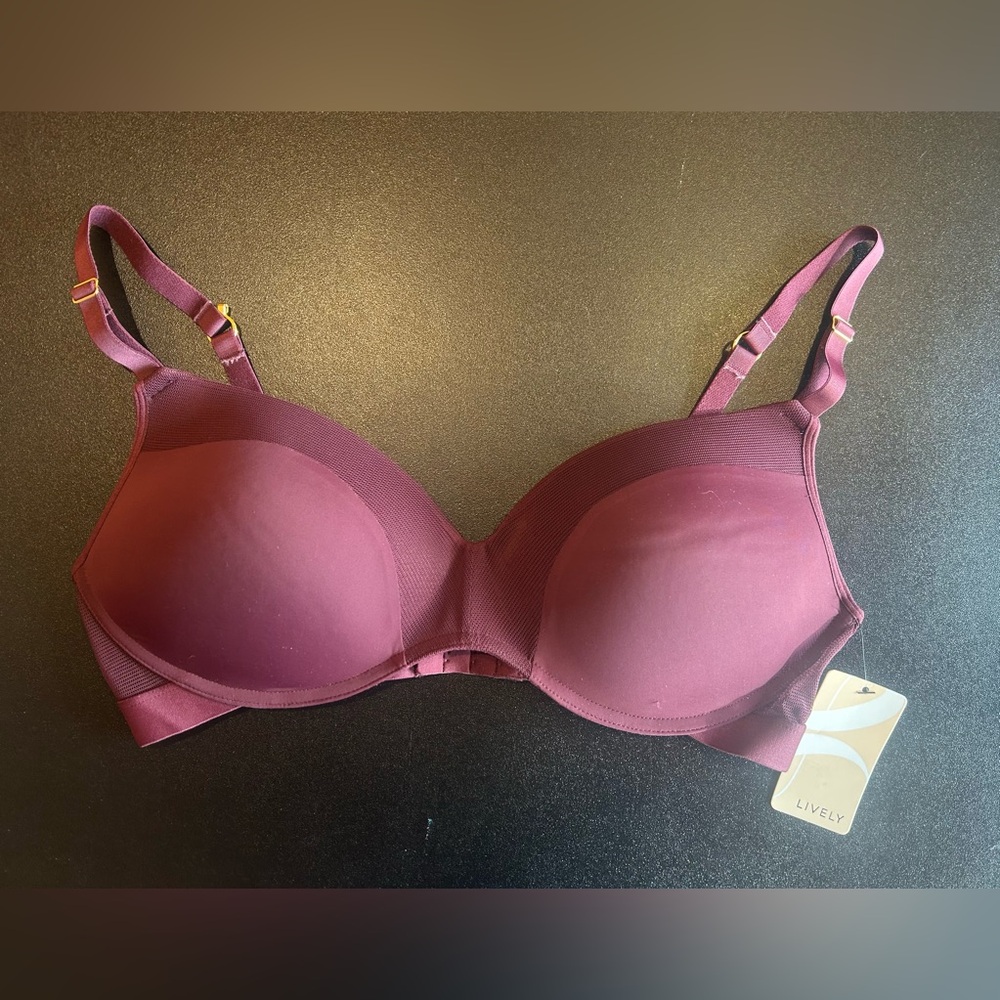 NWT Lively Push Up Bra
